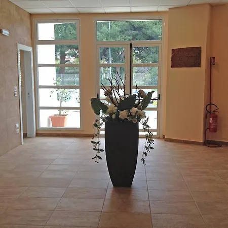 شقة فندقية Thalassa 2*